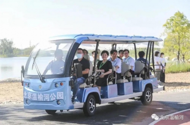 京北綠肺·綠友助力 電動(dòng)觀光車(chē)
